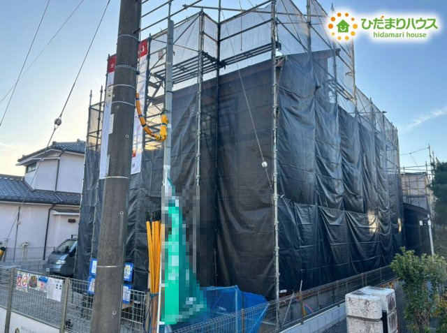 行田市矢場第4　新築一戸建て　リーブルガーデン　02の前面道路含む現地写真