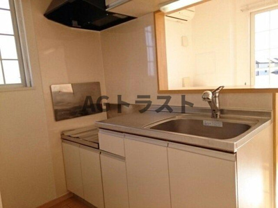 【キッチン】 | サンリット・ガ－デンＡ | お料理しやすいキッチンです