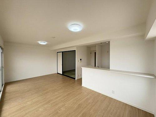 Mプラザ明石弐番館の居間・リビング|リビングダイニング