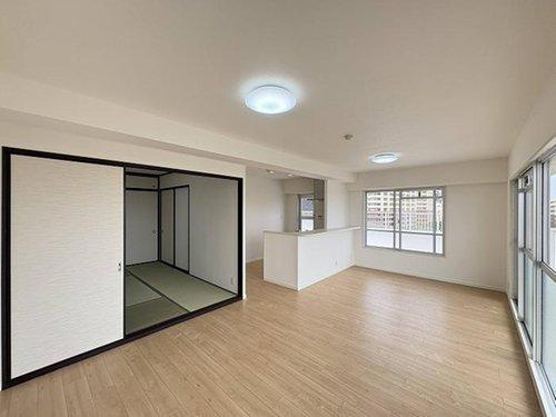 Mプラザ明石弐番館の居間・リビング|リビングダイニング