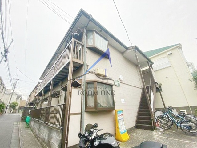 グローバル経堂の外観