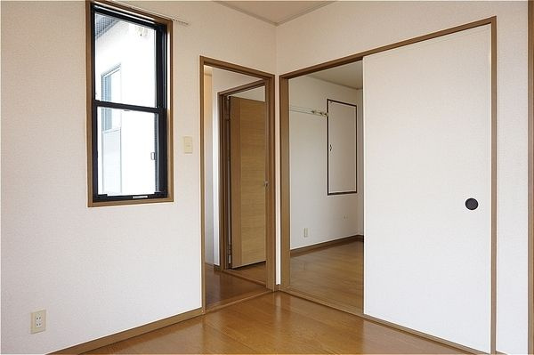 カーサ堀ノ内の居間・リビング