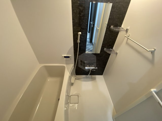 ヴィーブルKIZURIの浴室