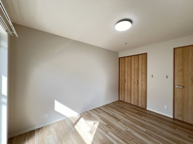 Cマンション1号棟2階の洋室|洋室6帖