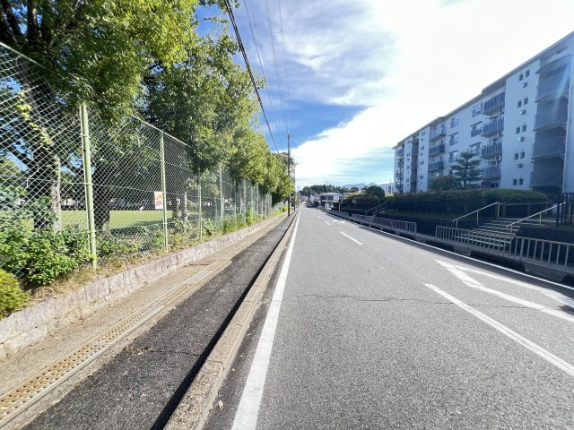 Cマンション1号棟2階の周辺