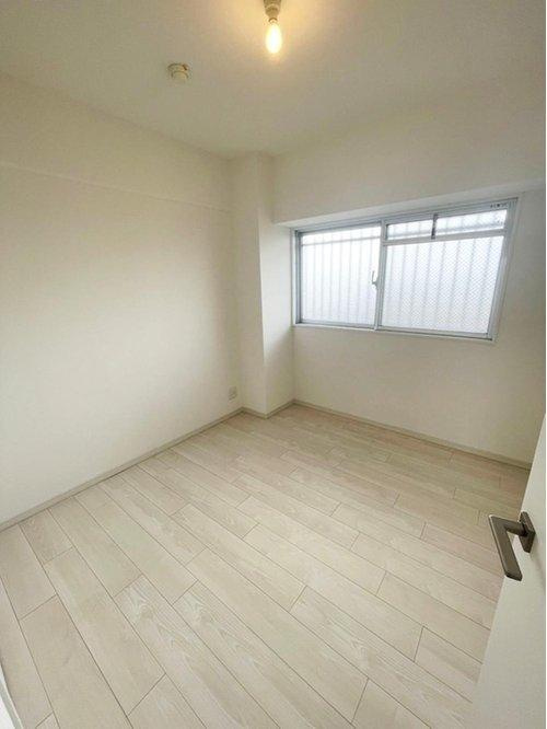 プレステージ明石大久保の洋室|洋室 約4.5帖