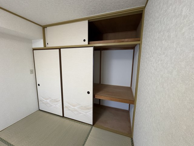 湘南ライフタウン城山住宅７号棟の収納|収納豊富です