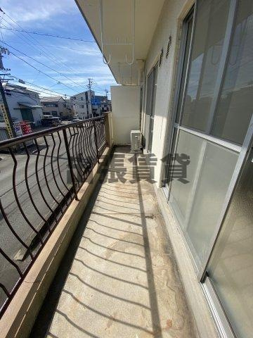 仲介手数料0円！！第一ヤマモリビルのバルコニー