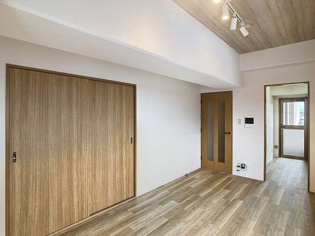 エストメンツ中央の居間・リビング|おしゃれな居間です