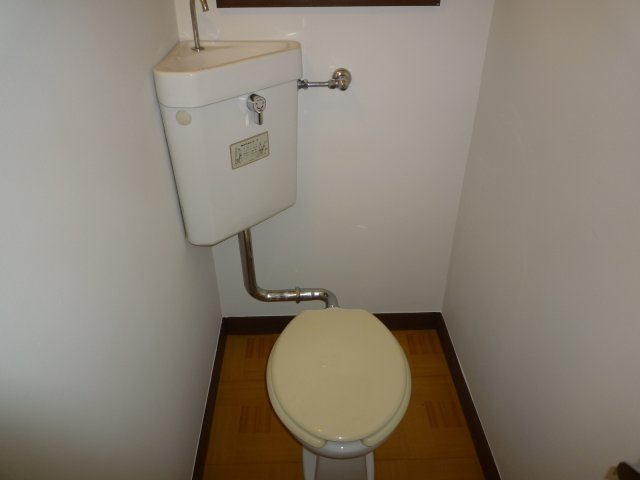 コーポニコニコのトイレ