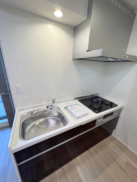 クレールＭ’Ｓのキッチン|3口ガスシステムキッチン