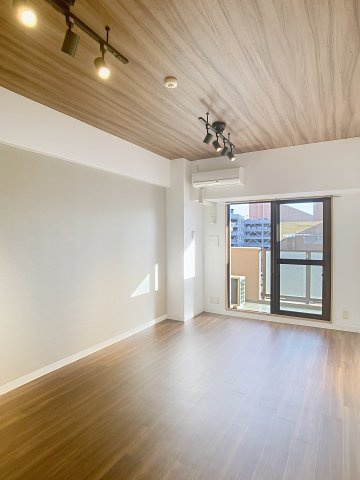 セントラルコート21