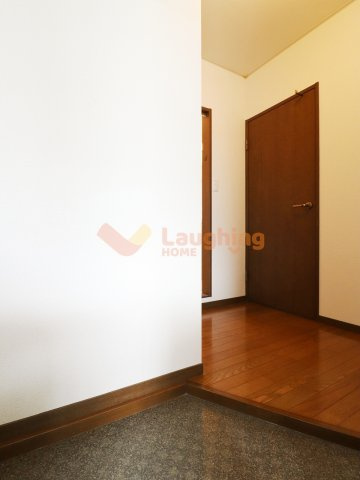 グリーンハイツ大善寺の玄関|落ち着いた玄関です