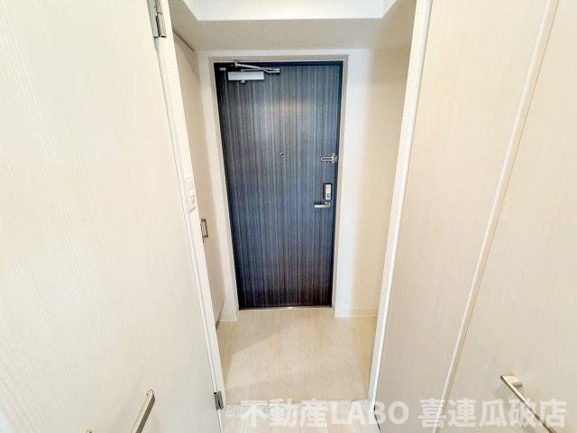 エスリード大阪平野プライムの玄関