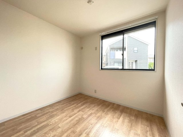 ロアンヌ A棟の子供部屋