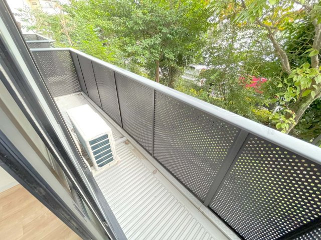 ロアンヌ A棟のバルコニー