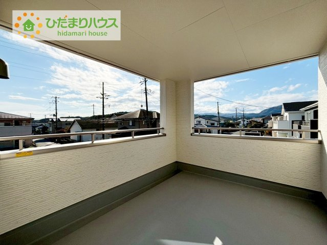 いわき市平下平窪1期　新築戸建　3号棟のバルコニー|人気が高いインナーバルコニーを採用♪天候を気にせず洗濯物を干せ、紫外線も気にせずに済みます(*^^)v