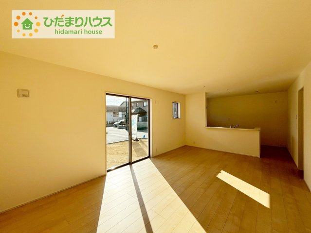 いわき市平下平窪1期　新築戸建　3号棟の居間・リビング|お子様が元気に遊べる広々としたリビングです。