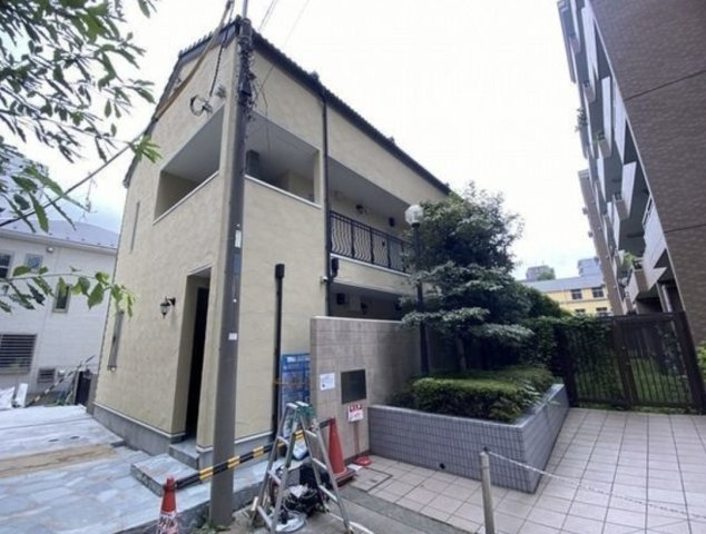 アカンサスの外観