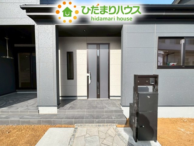 行田市矢場第4　新築一戸建て　リーブルガーデン　01のエントランス