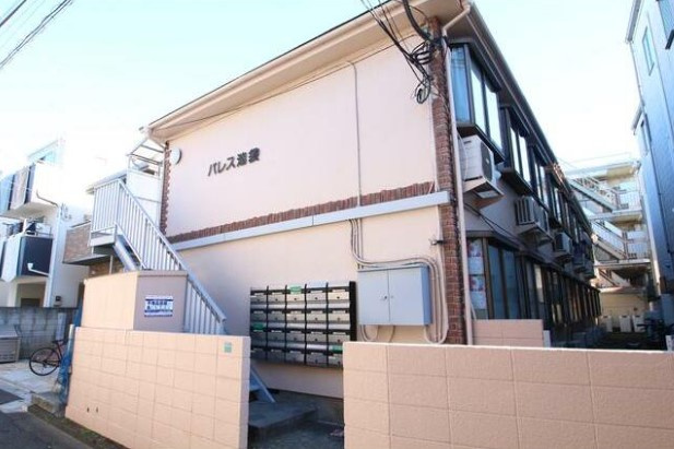 パレス池袋の外観