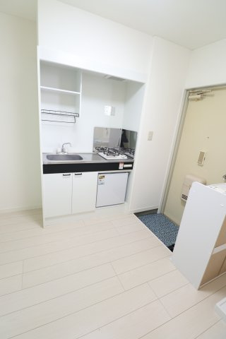 グリーンヒル多摩の居間・リビング|同間取り別部屋の参考写真です。