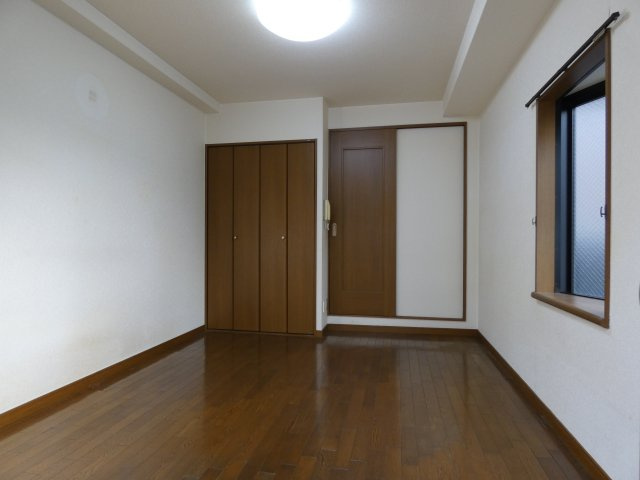 【寝室】 | エクセレッテアビコ