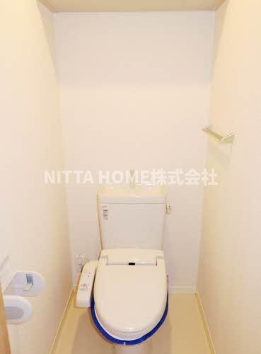 サニーフラットⅠ・Ⅱのトイレ|ウォシュレットも完備◆