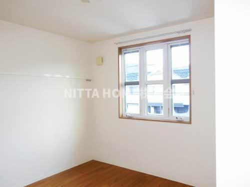 サニーフラットⅠ・Ⅱの内装|寝室スペースにもぴったり♪