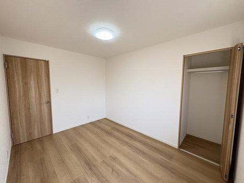 明石市大久保町大窪 戸建ての洋室|洋室