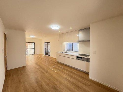 明石市大久保町大窪 戸建ての居間・リビング|リビングダイニング