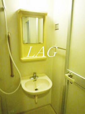 【洗面所】 | コーポレート西大井 | 洗面台です。