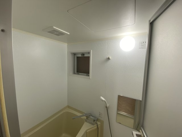 ヴェルドミール真地の内装