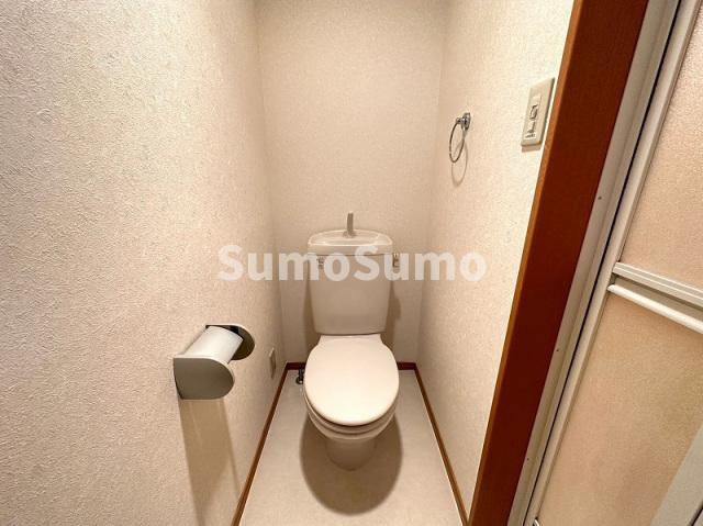 コンフォートベネフィス姪浜４のトイレ