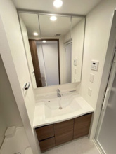 【独立洗面台】