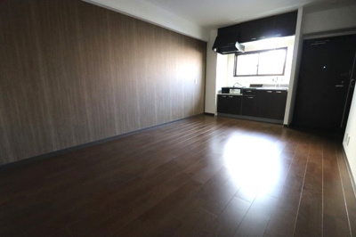 【居間・リビング】 | ファーストパレス