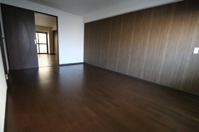 【洋室】 | ファーストパレス