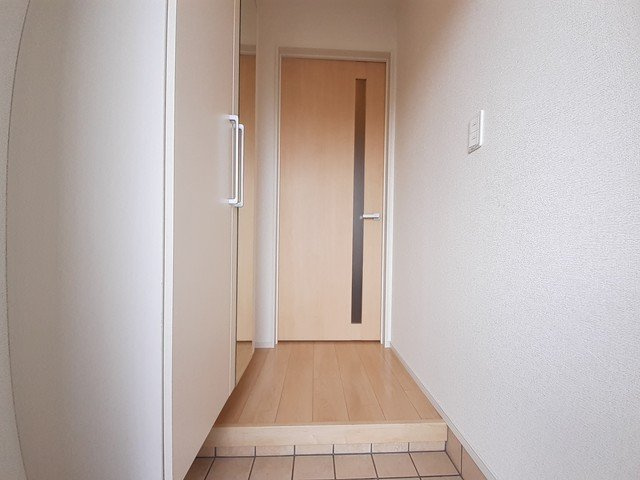 カーサ　グランデⅢの玄関