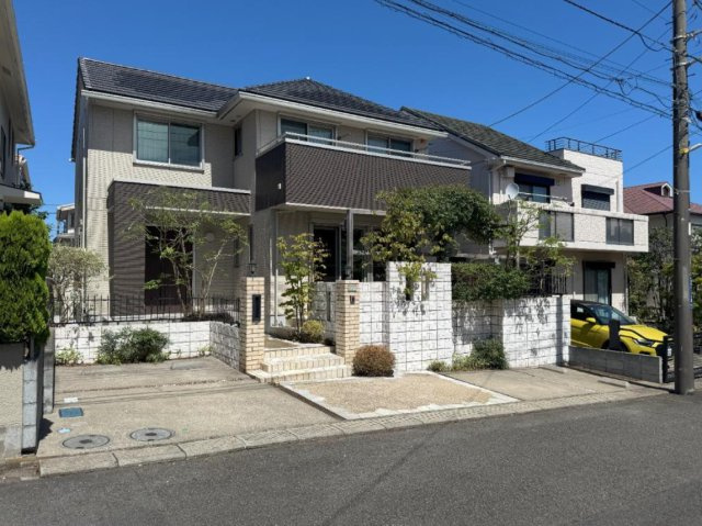 横浜市港南区港南台1丁目 中古戸建て【仲介手数料無料】カースペース2台の外観