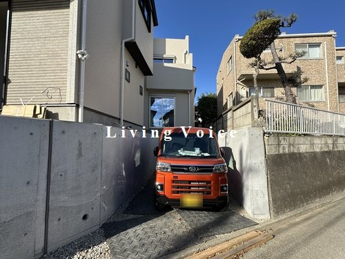 【駐車場】 | 【仲介手数料０円】藤沢市辻堂東海岸1丁目3期　新築一戸建て　1号棟　全2棟 | 1号棟【仲介手数料０円】藤沢市辻堂東海岸1丁目3期　新築一戸建て　全2棟