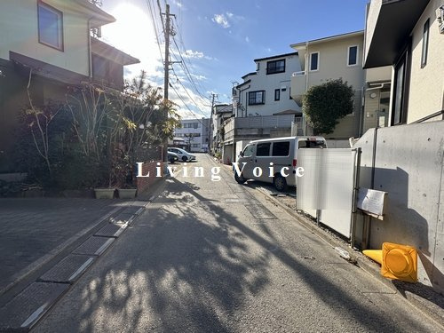 【前面道路含む現地写真】 | 【仲介手数料０円】藤沢市辻堂東海岸1丁目3期　新築一戸建て　1号棟　全2棟 | 【仲介手数料０円】藤沢市辻堂東海岸1丁目3期　新築一戸建て　全2棟