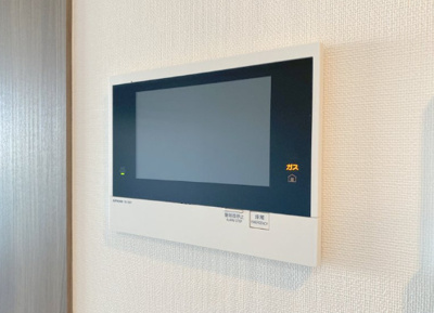 【セキュリティ】 | S-RESIDENCE東三国amante | モニター付きインターホンです