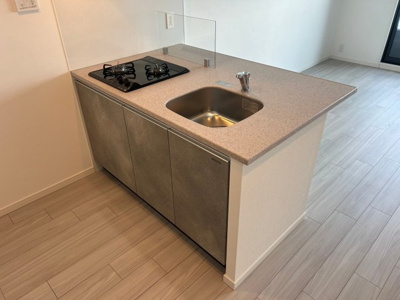 【キッチン】 | S-RESIDENCE東三国amante | コンパクトなキッチンで掃除もラクラク