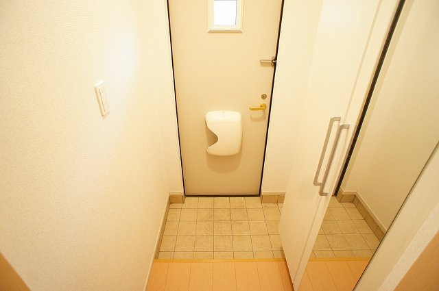 サン　ヴィレッジの玄関