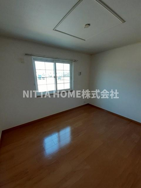 ボヌールＣの内装|こちらの洋室は6帖です☆彡