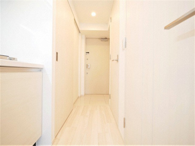 【玄関】 | サムティ上新庄レジデンス | シンプルで使いやすい玄関です