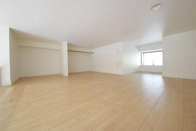 【居間・リビング】 | 習志野市鷺沼３丁目の一棟売りアパート