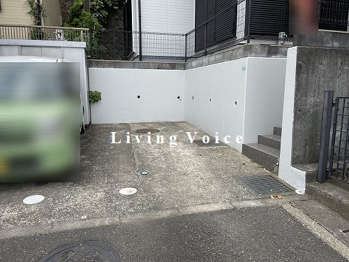 【駐車場】 | 【仲介手数料０円】海老名市国分南4丁目　中古一戸建て | 海老名市国分南4丁目　中古一戸建て