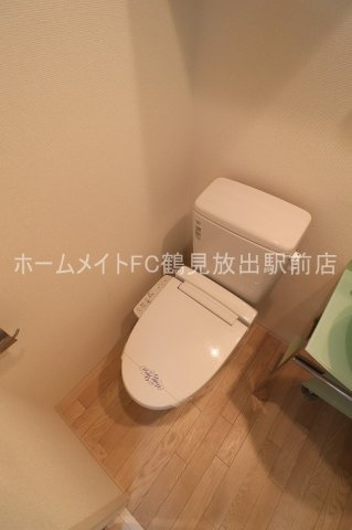 東大阪市高井田本通７丁目の賃貸マンションのトイレ