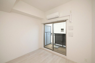 【居間・リビング】 | エスリード新大阪グランゲートサウス | 使いやすいリビングです